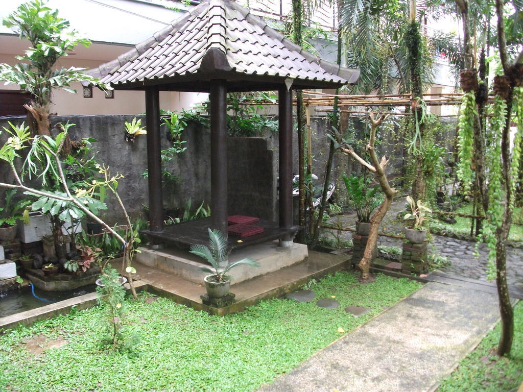 Gerhana Sari 2 Bungalows Убуд Экстерьер фото