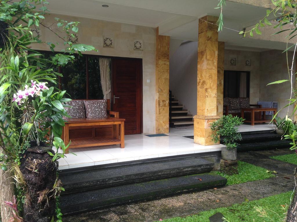 Gerhana Sari 2 Bungalows Убуд Экстерьер фото